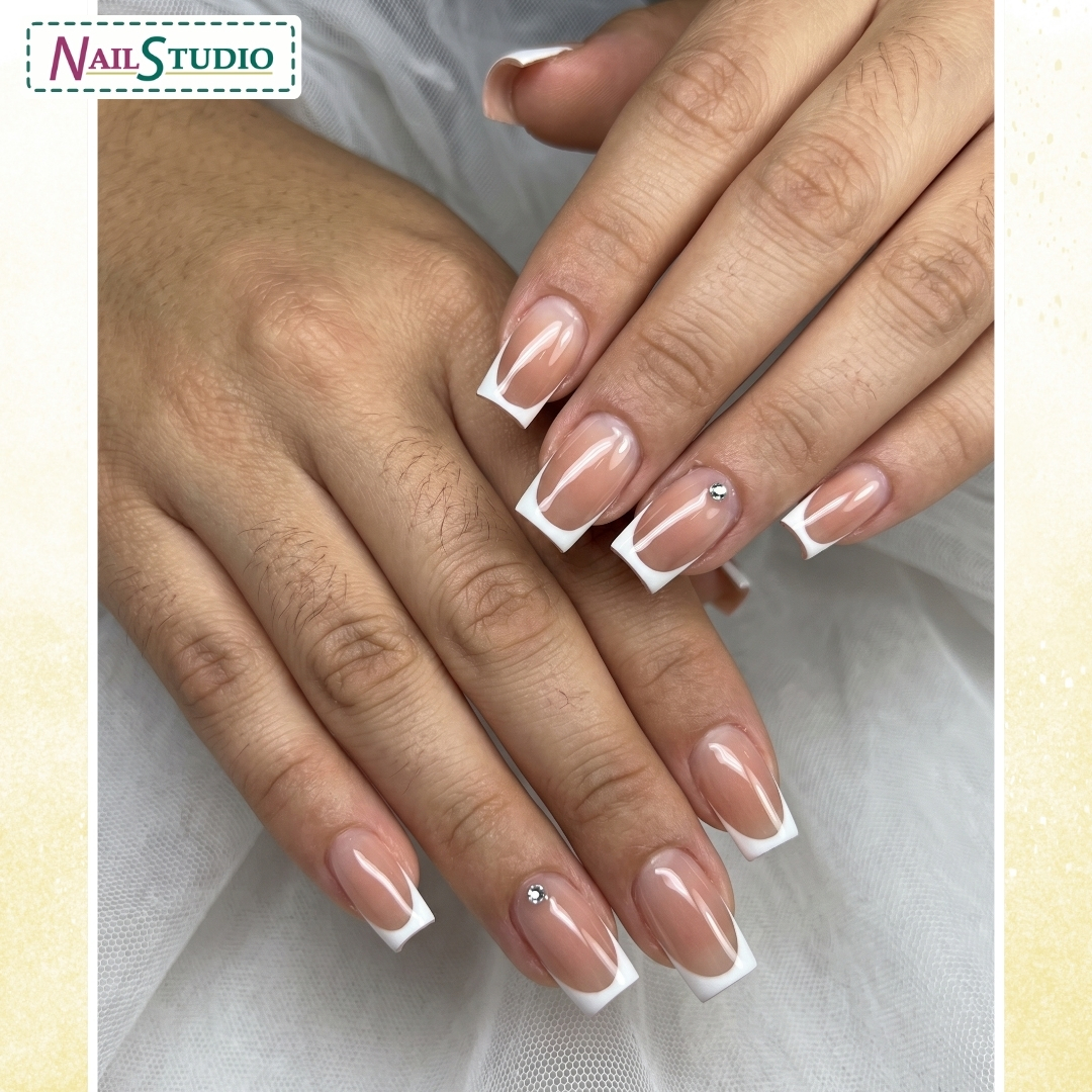 Classic nails